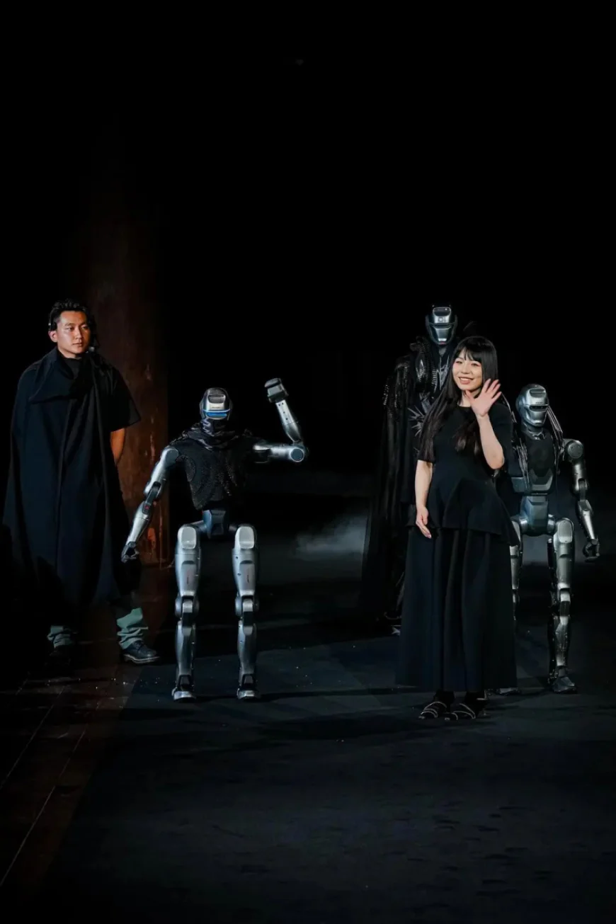 MorphoGenesis: AI Robot Fashion Show by ENGINE AI at Puyuan Fashion Week 2025